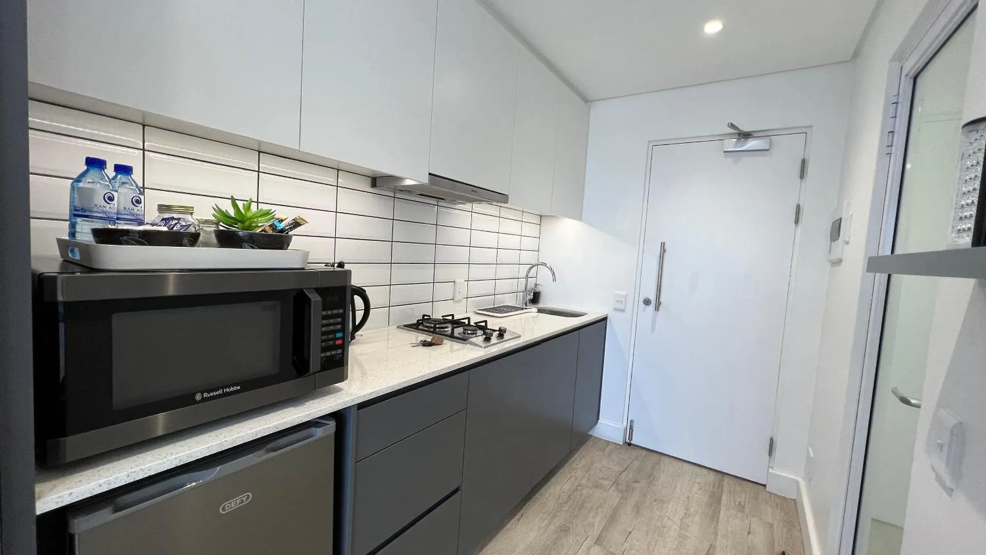 City Living Studio Apartment With Harbor View Cape Town